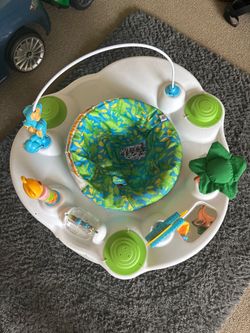 Baby bouncer