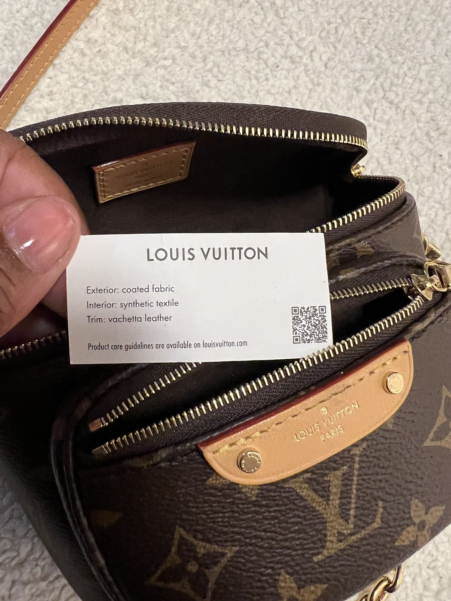 LOUIS VUITTON MINI BUM BAG for Sale in Los Angeles, CA OfferUp