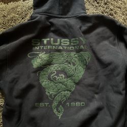 (M) Men’s Stussy Hoodie