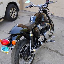 2016 Triumph Thruxton 1200