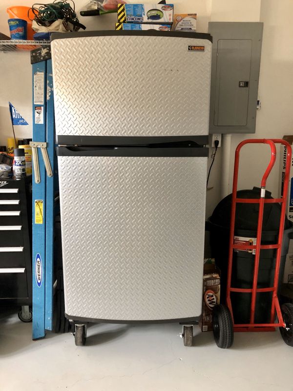 Gladiator by Whirlpool Conversion Fridge/Freezer on wheels for Sale in Venice, FL OfferUp