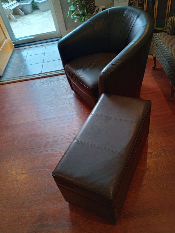 Brown Leather Furniture