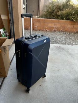 Luggage Used once