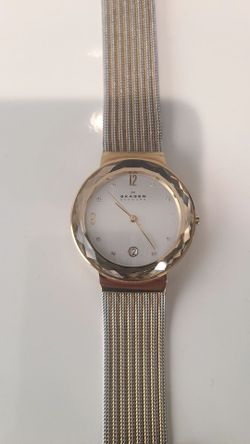 SKAGEN 2 TONE WOMENS WATCH