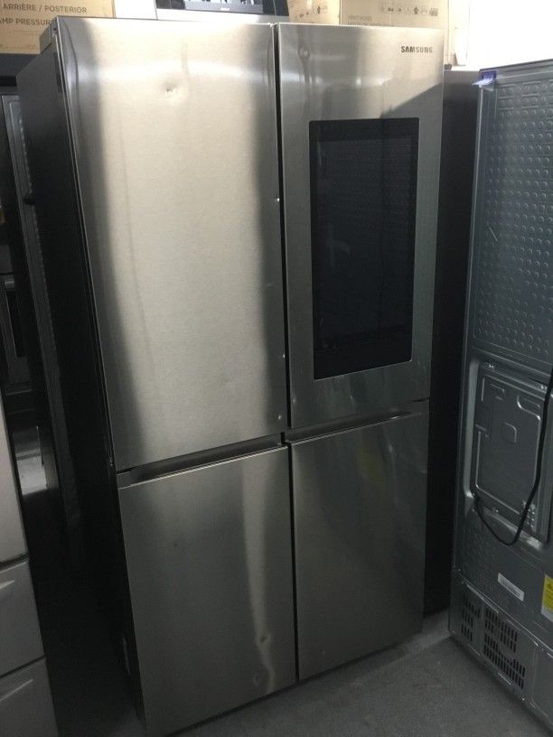 Samsung French Door Refrigerator Model RF29A9771SR