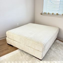 Lindyn Oversized Accent Ottoman