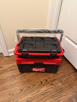 M18 FUEL PACKOUT 18-Volt Lithium-Ion Cordless 2.5 Gal. Wet/Dry Vacuum (Vacuum-Only)