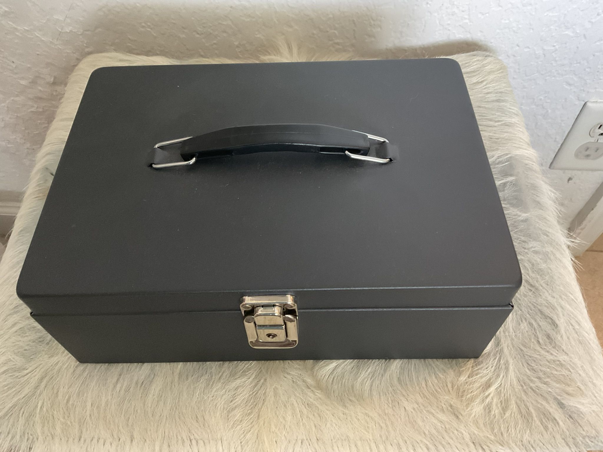 Cash Box