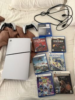 Play Station 5 $350 Without Games$425 With Games