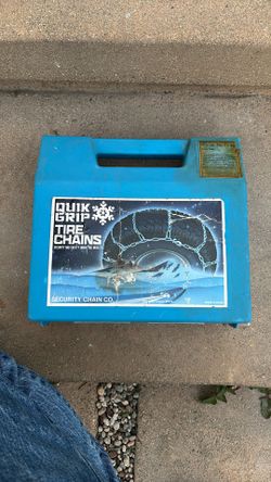 SNOW TIRE CHAINS - Quik Grip