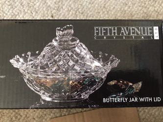 Fifth avenue crystal butterfly jar with lid