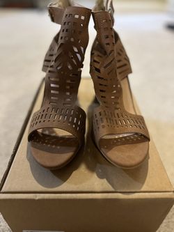 Tan/Brown Block Heels