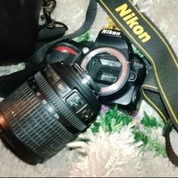 Nikon D3100 DSLR CAMERA