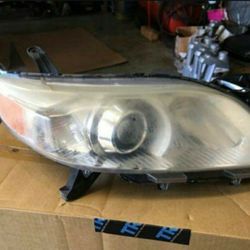 2011 - 2014  Toyota  Sienna headlights  hid kit