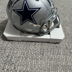 Deuce Vaughn Signed Autograph Mini Helmet - Beckett Coa - Dallas Cowboys