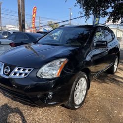 2011 Nissan Rogue!! Special Christmas Offers