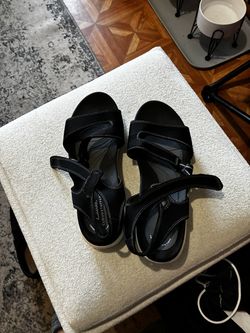 Clarks Women's Black Sandal