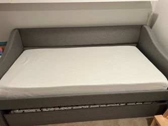 Trundle Bed With Mattress