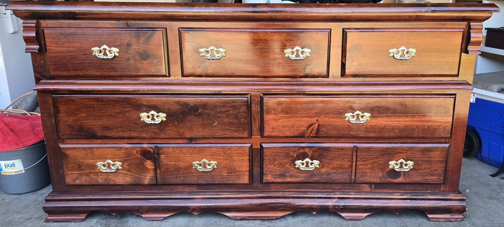 Beautiful 7 Drawer Pine Dresser 34"H x 67" L x 18"D