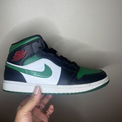 Jordan 1 Pine Green size 10