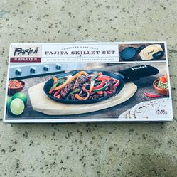 Seasoned Cast Iron Fajita Skillet With Wooden Trivet & Hot Mitt (3 Pcs) Set 