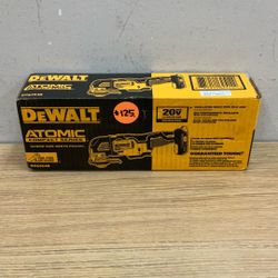 DEWALT DCS354B OSCILLATING MULTI-TOOL (TOOL ONLY).
