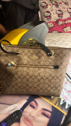 coach tote