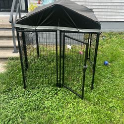 like new outside dog cage for small breeds  
