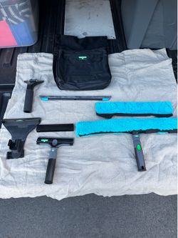 Professional Window Cleaning Equipment