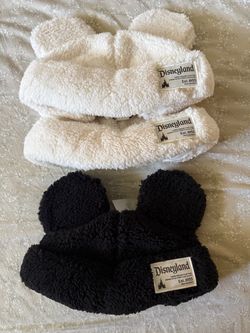 Disneyland Sherpa Beanies Black and White
