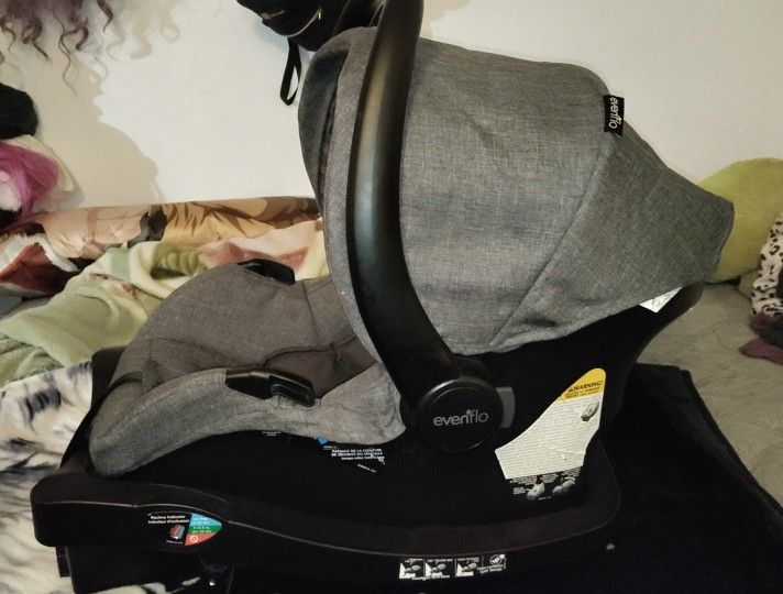 Evenflo Omni Plus Modular Travel System with LiteMax Sport Rear-Facing Infant Car Seat