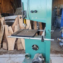15 inch Grizzly Bandsaw