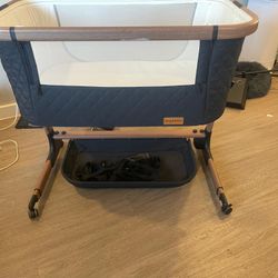 Angelbliss Bedside Baby Bassinet (with mattress, remote & power cord)