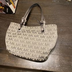 Michael Kors Bag 