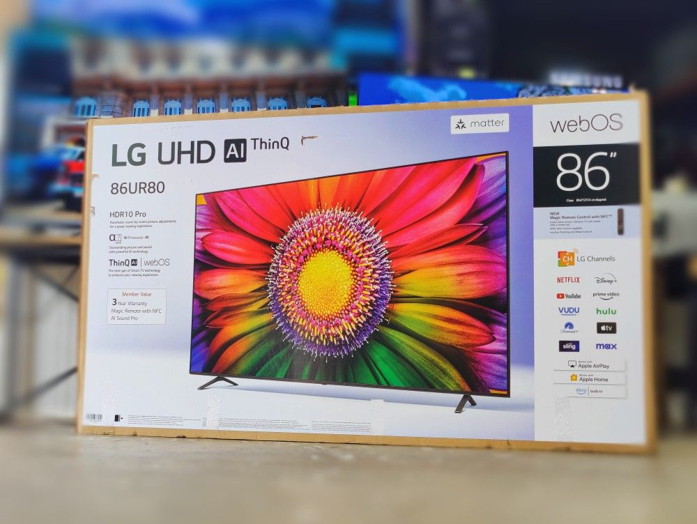 LG 86" Class UR8000 series LED 4K UHD Smart webOS 23 w/ ThinQ AI TV - 86UR8000AUA