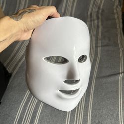 Red Light Therapy Mask