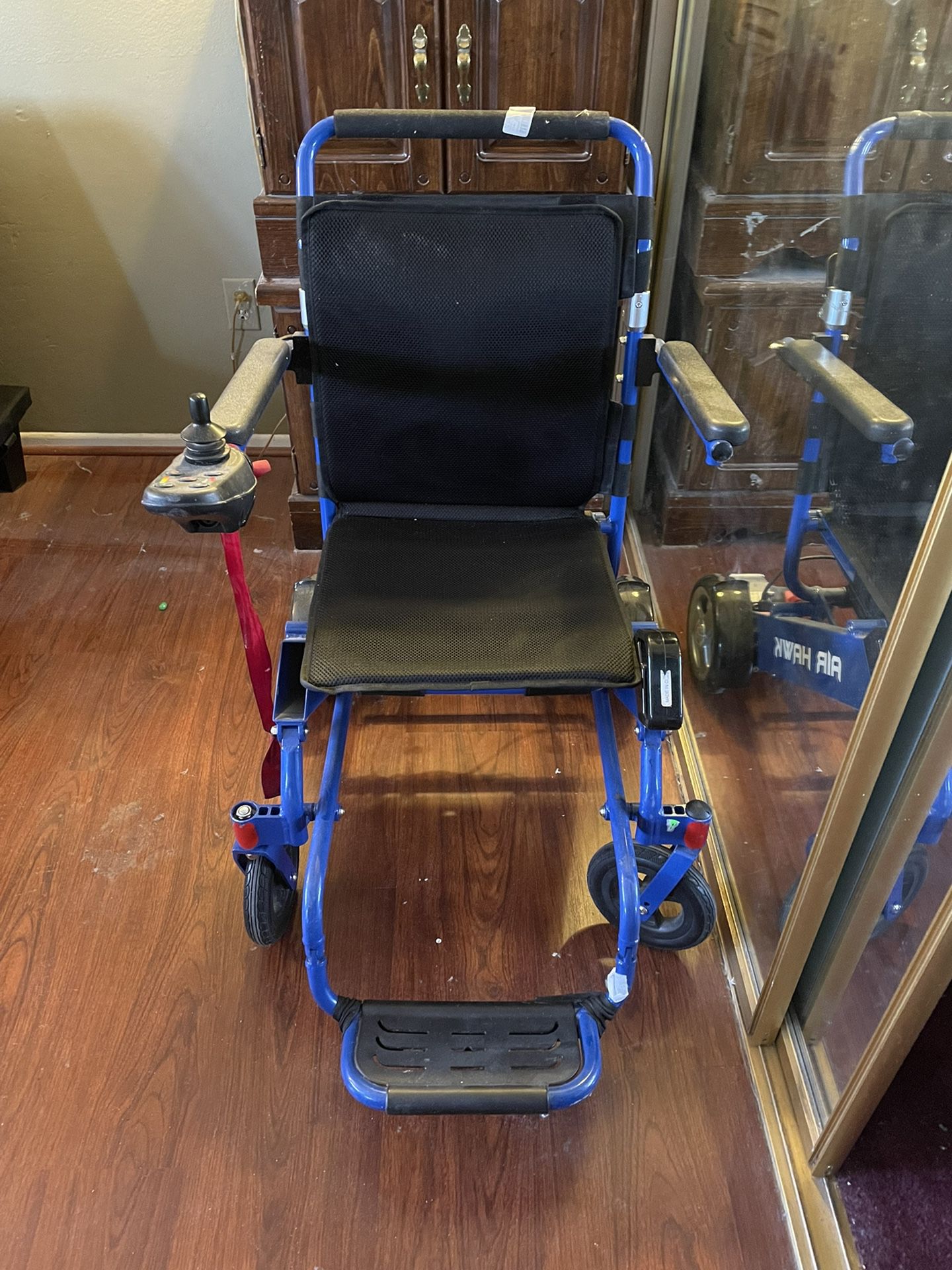 Electric Wheelchair   Light Weight And Folds. 