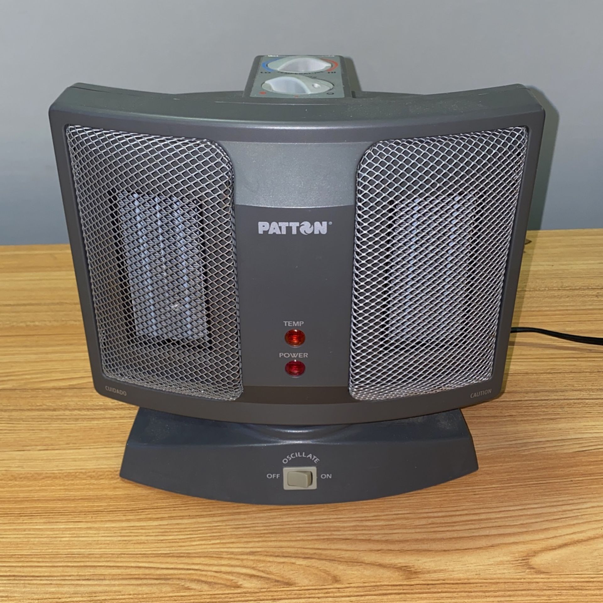 Patton Portable Twin Oscillating Ceramic Heater