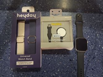 Apple Watch 10  with Heyday Band and Charger Bundle
