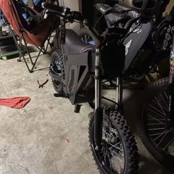 FAST ELECTRIC EBIKE BRAND NEW YES IS AVAILABLE CASH ONLY