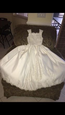 Flower girl dress