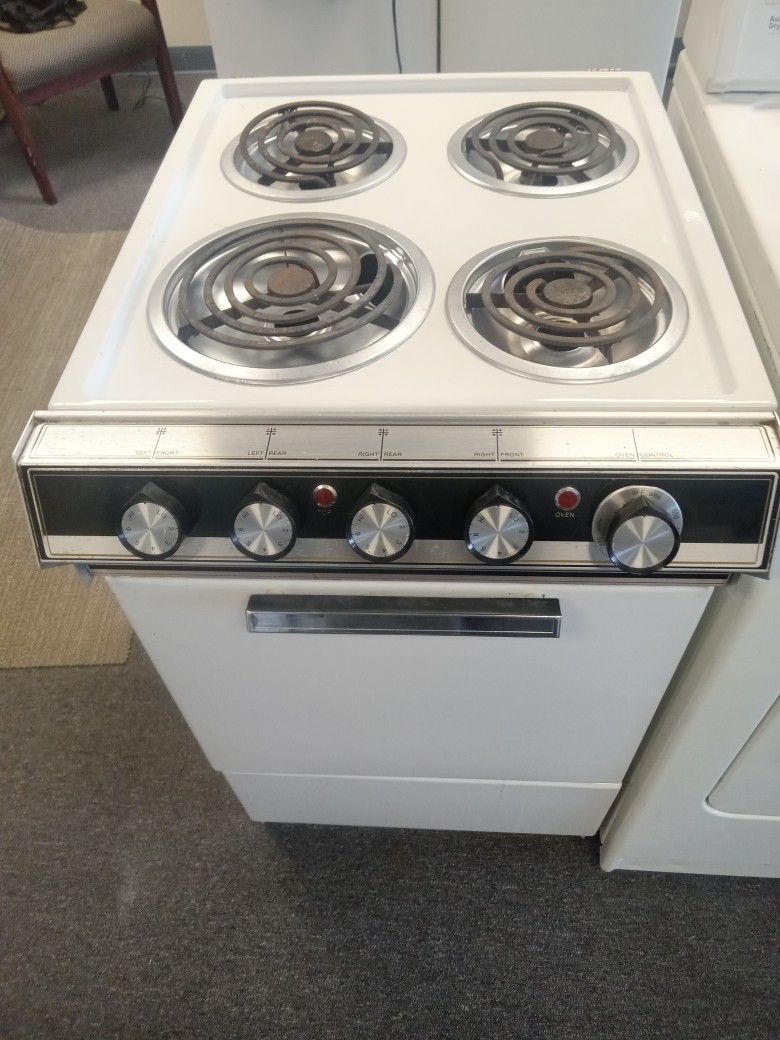 Small apartment size electric stove with warranty 