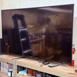 70” Sharp 3D TV with 3D Glasses
