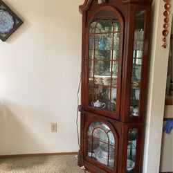 Corner Cabinet 