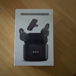 Wireless Lavalier Mic Brand New 