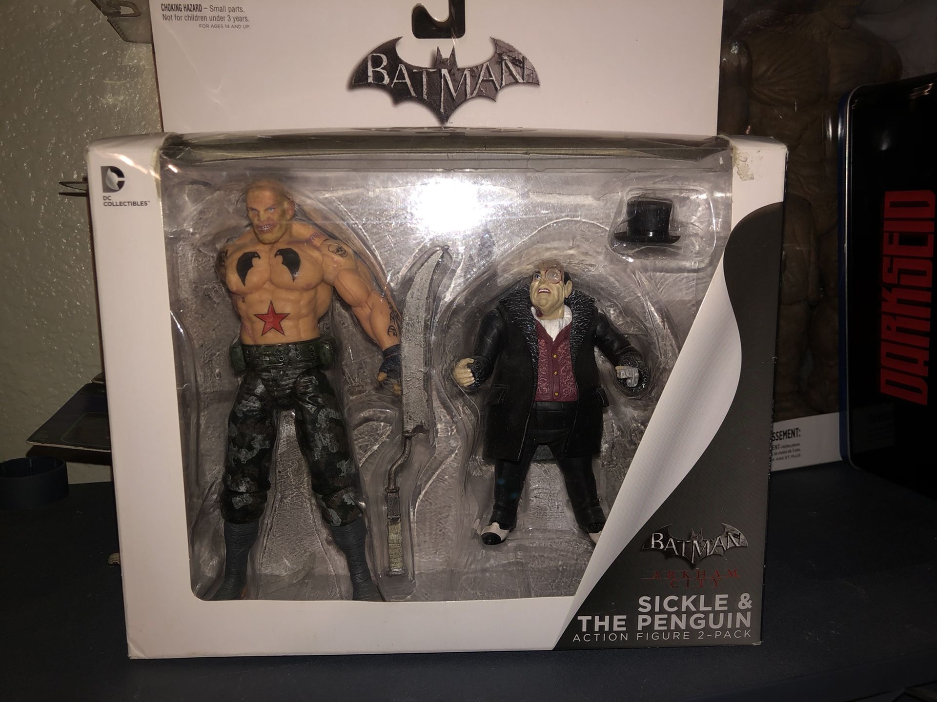 Batman Arkham City Sickle And Penguin Boxset