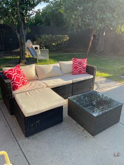 Outdoor furniture set