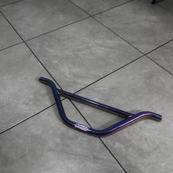 Oil Slick Throne Bars 
