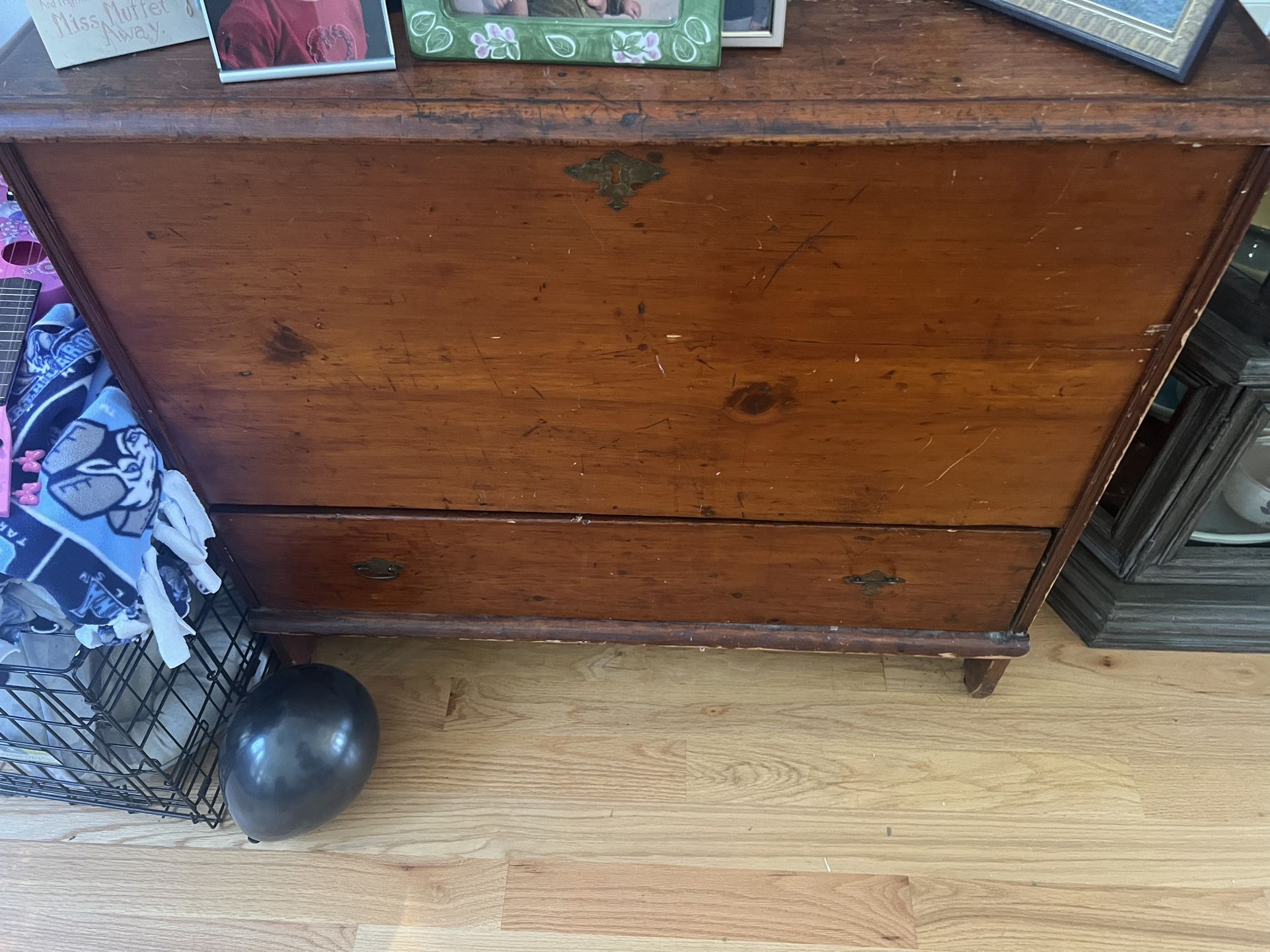 Blanket Chest Antiques