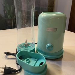 Dash Portable Sport Blender